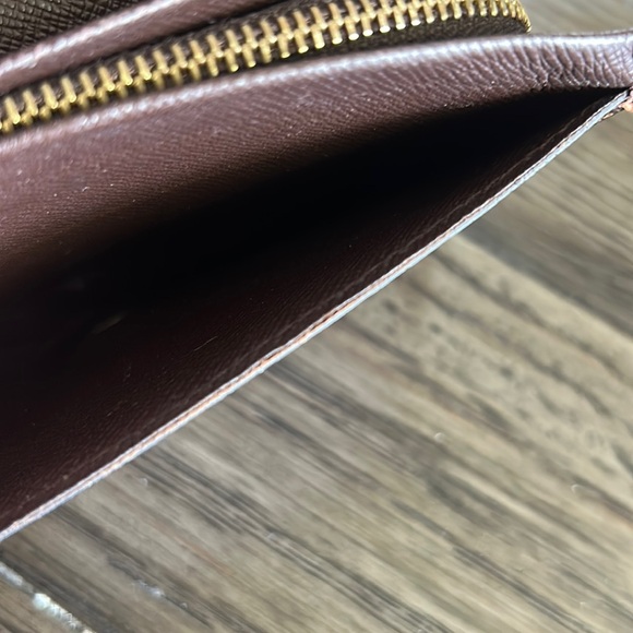 Louis Vuitton Damier Ebene Wallet - Picture 9 of 16